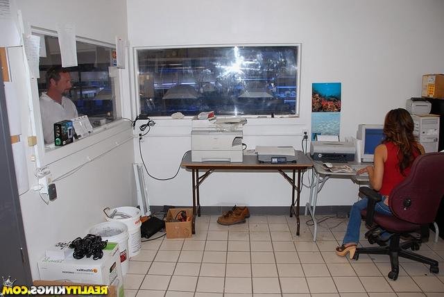 Наташку из Казахстана натянули 7 фотография