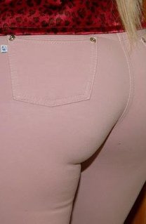 Засадил блондинки между раздвинутых ног