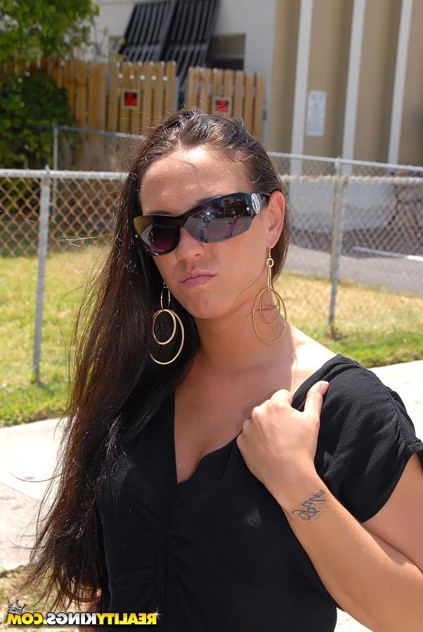 По очереди жахает двух самок 10 фотография По очереди жахает двух самок 10 фотография