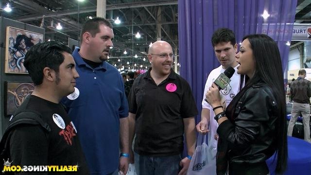 У итальянских шлюшек никакого стеснения 12 фотография