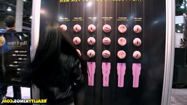 У итальянских шлюшек никакого стеснения 11 фотография