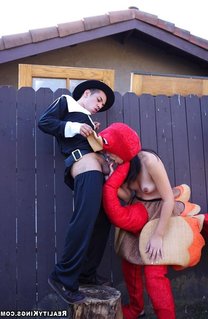 Дрючит различных молодых проституток