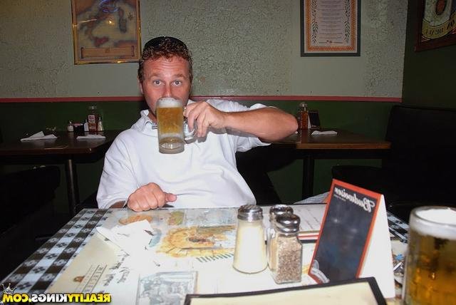 Попросил отсосать ему нежнее 1 фотография