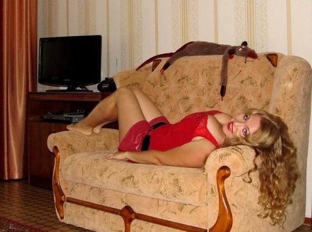 Кудрявые бабы не против раздеться 7 фотография Кудрявые бабы не против раздеться 7 фотография