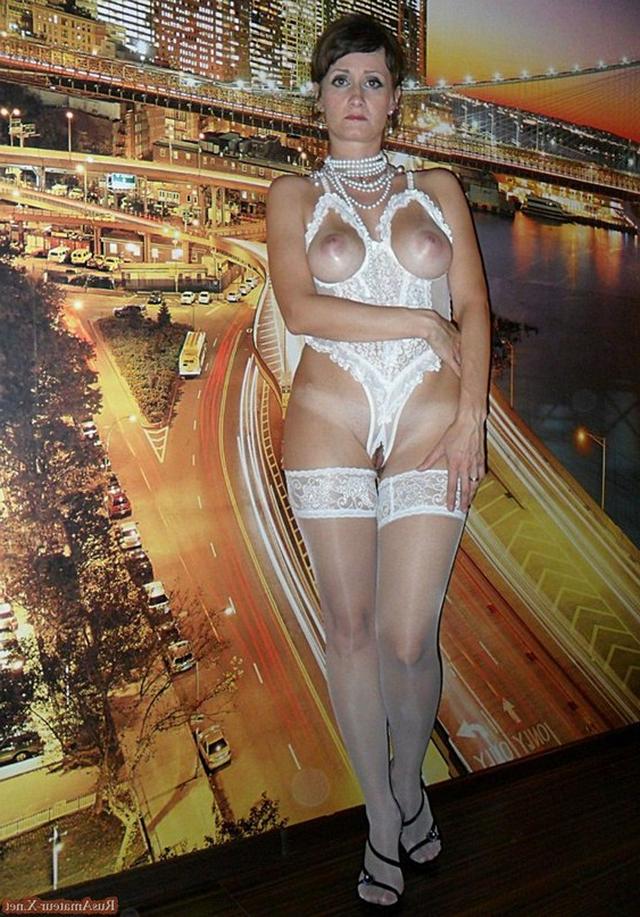 Зрелая Людмила с отличным телом 32 фотография