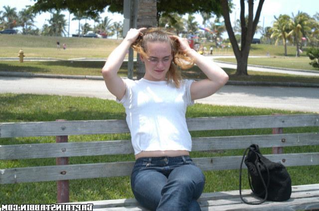 Старый дед поимел отличную на яхте 1 фотография Старый дед поимел отличную на яхте 1 фотография