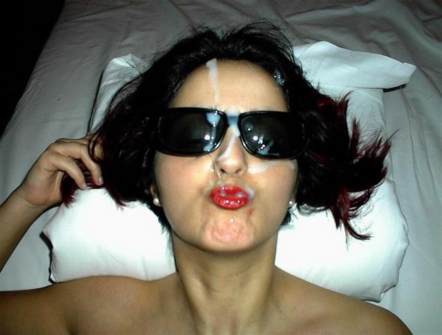 Слили кончу в ротики девкам 32 фотография Слили кончу в ротики девкам 32 фотография