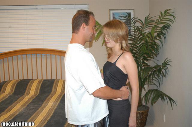 Телки занимаются сексом с соседом 3 фотография Телки занимаются сексом с соседом 3 фотография