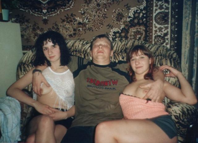 Групповой секс в исполнении раскрепощенной молодежи 12 фотография Групповой секс в исполнении раскрепощенной молодежи 12 фотография