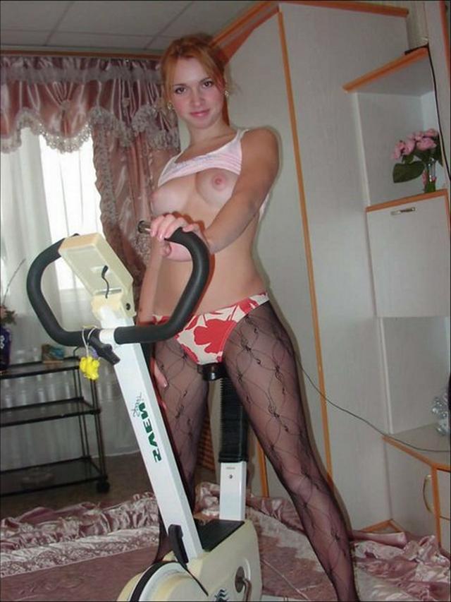 Рыженькая куколка очень соблазнительна 4 фотография Рыженькая куколка очень соблазнительна 4 фотография