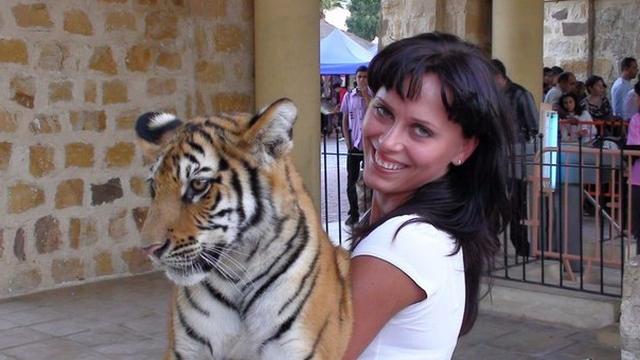 Хорошенькая Леночка зажигает на отдыхе 1 фотография Хорошенькая Леночка зажигает на отдыхе 1 фотография