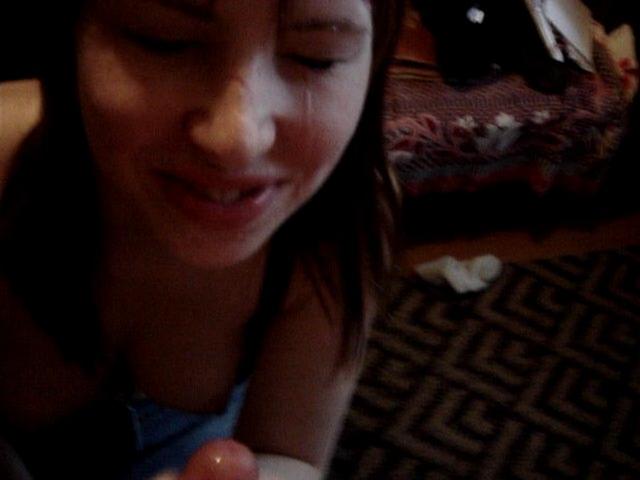 Отсосала и получила на лицо кончину 12 фотография Отсосала и получила на лицо кончину 12 фотография