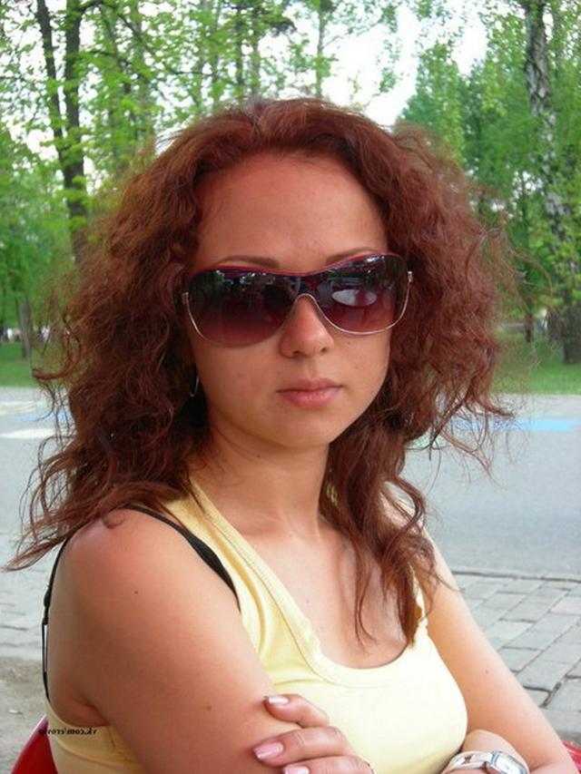 Рыжая простушка с маленькой грудью 14 фотография Рыжая простушка с маленькой грудью 14 фотография