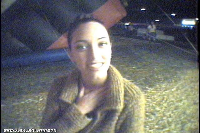 Сговорчивая Дашенька сосет член 4 фотография Сговорчивая Дашенька сосет член 4 фотография