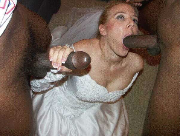 Белые девушки обожают черные приборы 6 фотография