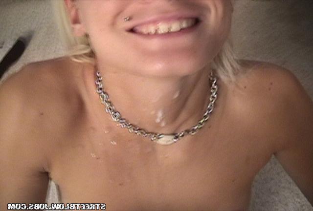 Готовая на все девка делает хороший минет 29 фотография Готовая на все девка делает хороший минет 29 фотография