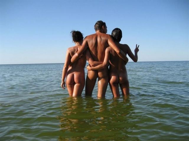 Горячие телки ублажают своих партнеров 17 фотография Горячие телки ублажают своих партнеров 17 фотография