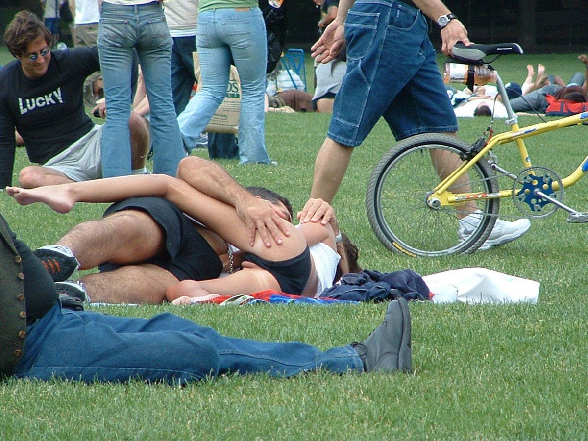 Славные минетчицы раздвигают половые губки 14 фотография Славные минетчицы раздвигают половые губки 14 фотография