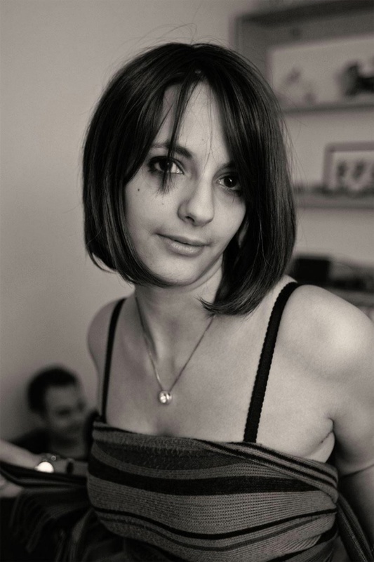 Раскованная мамзель обнажила медовые соски 1 фотография Раскованная мамзель обнажила медовые соски 1 фотография