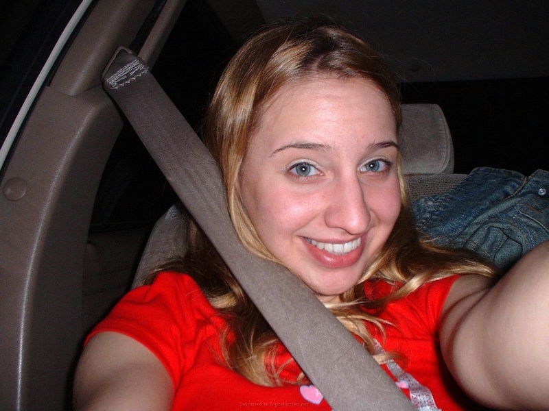 Влюбленная сучка сосет фаллос напористого сударя 25 фотография Влюбленная сучка сосет фаллос напористого сударя 25 фотография