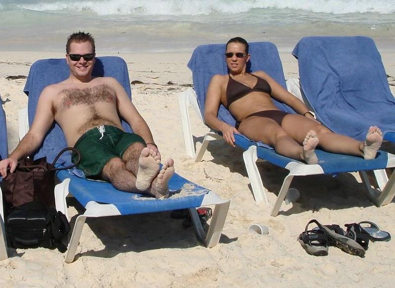 Зазноба на отдыхе подставила пилотку для члена 2 фотография Зазноба на отдыхе подставила пилотку для члена 2 фотография