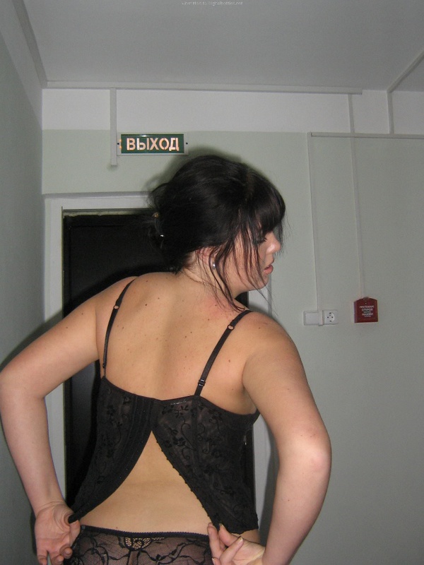 Деваха в шубе показала натуральные сиськи 18 фотография Деваха в шубе показала натуральные сиськи 18 фотография