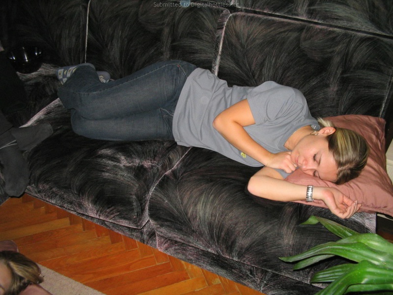 Обольстительница отшлифовала супругу пенис 16 фотография Обольстительница отшлифовала супругу пенис 16 фотография