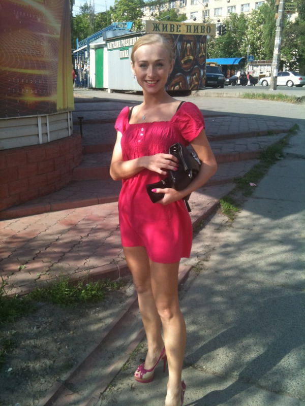 Горячая секретарша сняла с себя банный халат 2 фотография Горячая секретарша сняла с себя банный халат 2 фотография