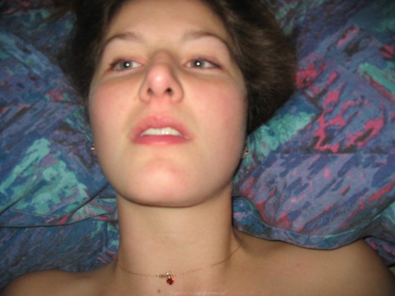 Худенькая миледи отсосала у страстного мачо 23 фотография Худенькая миледи отсосала у страстного мачо 23 фотография