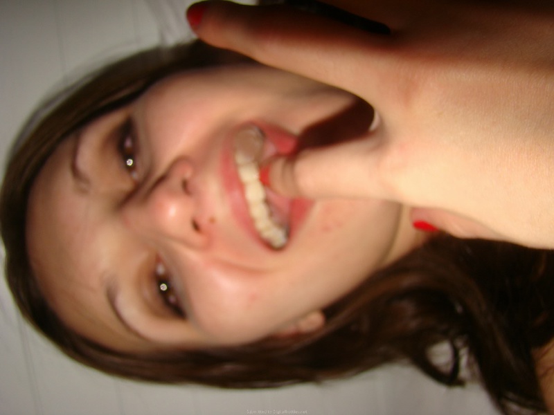 Раскрепощенная милашка мастурбирует после минета 13 фотография Раскрепощенная милашка мастурбирует после минета 13 фотография