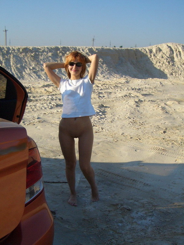 Зрелая чика и ее молодые подруги разделись ради секса 9 фотография Зрелая чика и ее молодые подруги разделись ради секса 9 фотография