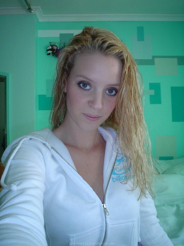 Рыжеволосая проказница в сексуальном белье 21 фотография Рыжеволосая проказница в сексуальном белье 21 фотография