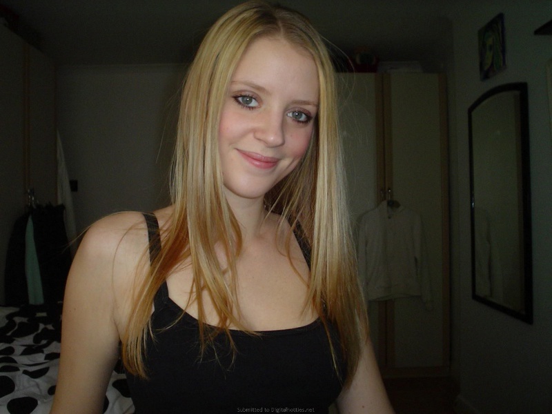 Рыжеволосая проказница в сексуальном белье 10 фотография Рыжеволосая проказница в сексуальном белье 10 фотография