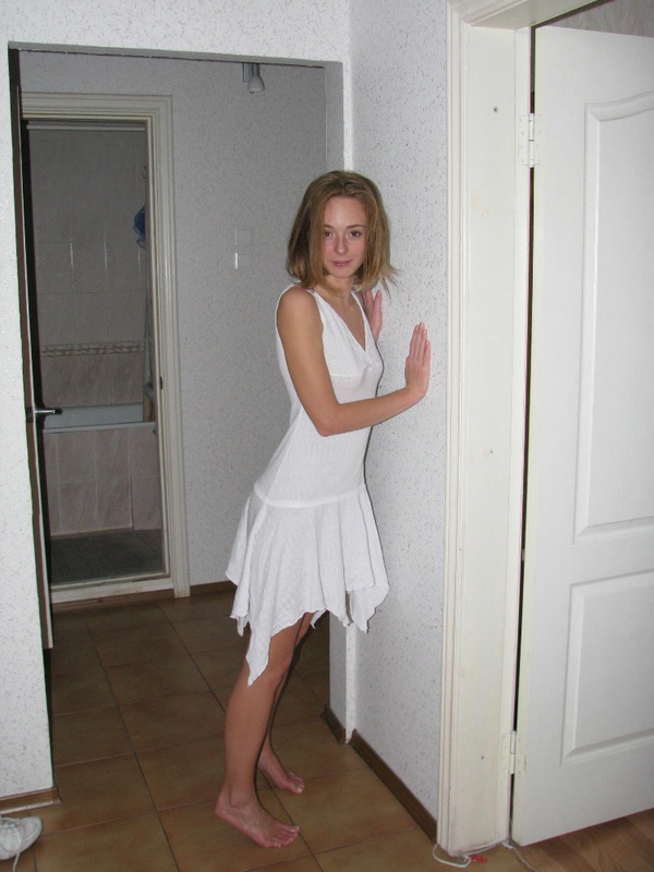 Пошалила с фаллоимитатором и сделала отсос 1 фотография Пошалила с фаллоимитатором и сделала отсос 1 фотография