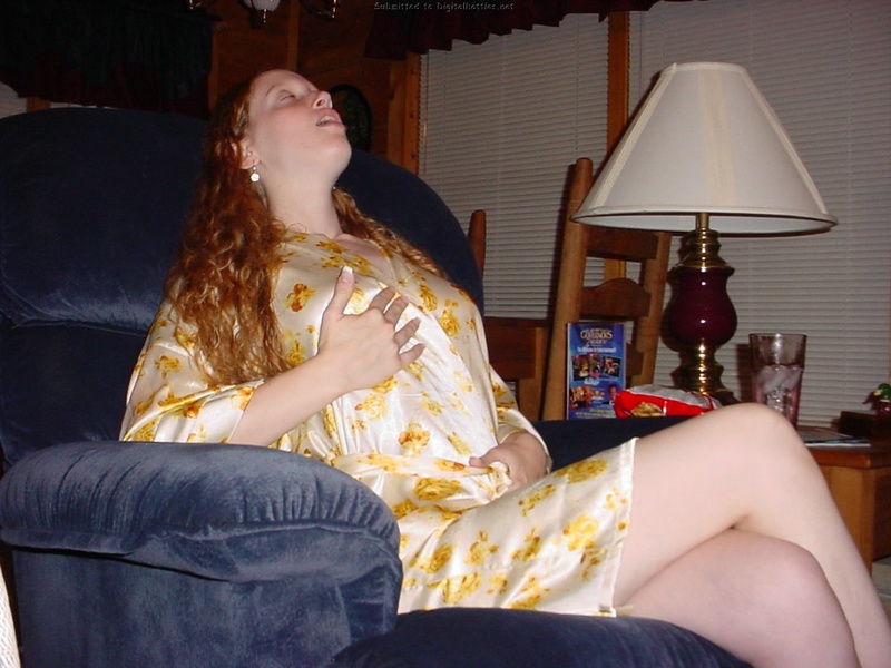 Рыжеволосая доярка отсосала перед сексом 14 фотография Рыжеволосая доярка отсосала перед сексом 14 фотография