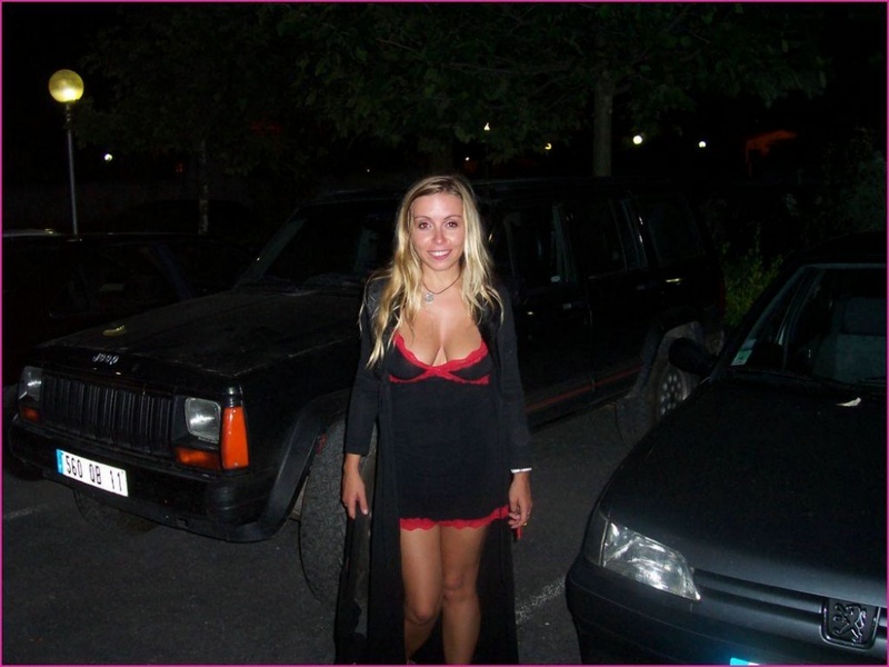 Светловолосая мамка с большими сосками отсосала хахалю на отдыхе 1 фотография