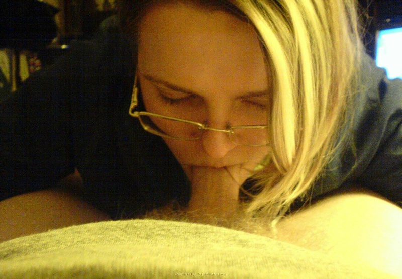 Грудастая блондинка помогла любовнику достигнуть оргазма 12 фотография Грудастая блондинка помогла любовнику достигнуть оргазма 12 фотография