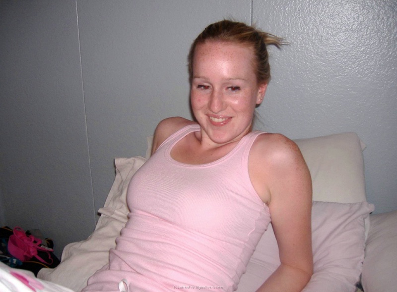 Минетчица получила сперму на красивое личико 5 фотография Минетчица получила сперму на красивое личико 5 фотография