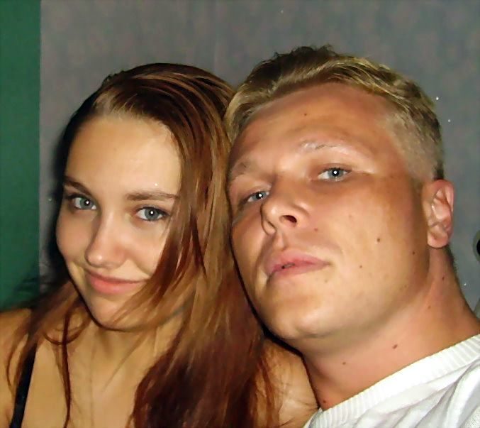 Сосет маленький пенис любовника 1 фотография Сосет маленький пенис любовника 1 фотография