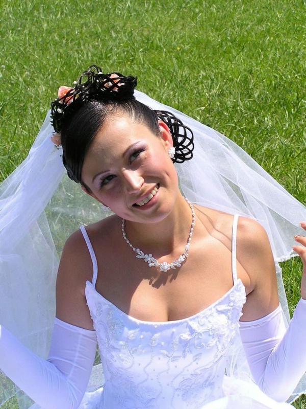 Новоиспеченная супруга встречает нагая мужа 3 фотография Новоиспеченная супруга встречает нагая мужа 3 фотография