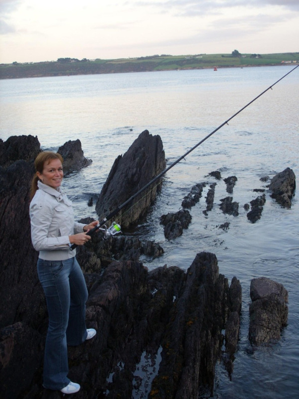 Зрелая шалашовка разлеглась голышом на коврике 1 фотография Зрелая шалашовка разлеглась голышом на коврике 1 фотография