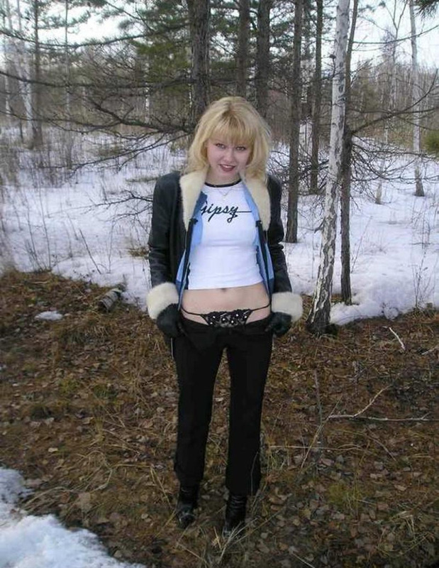 Хрупкая блонда отсосала на морозе 2 фотография Хрупкая блонда отсосала на морозе 2 фотография