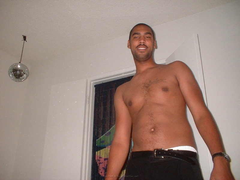 Засадил брюнетке и кончил на спину 4 фотография Засадил брюнетке и кончил на спину 4 фотография