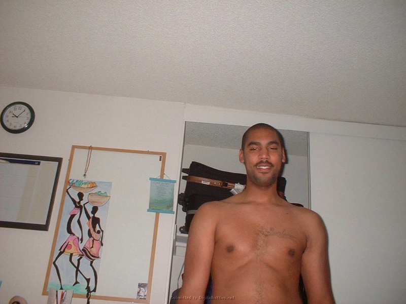 Засадил брюнетке и кончил на спину 12 фотография Засадил брюнетке и кончил на спину 12 фотография