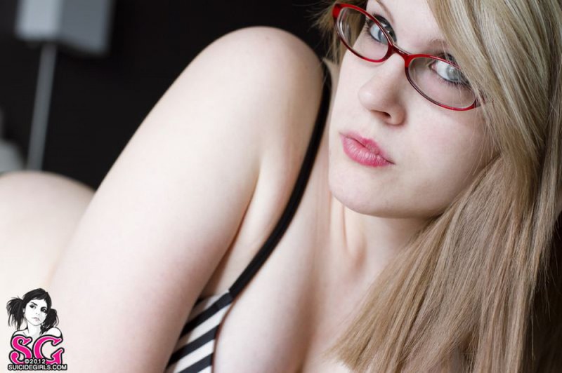 Сексуальная баловница блещет шикарным бюстом 28 фотография Сексуальная баловница блещет шикарным бюстом 28 фотография