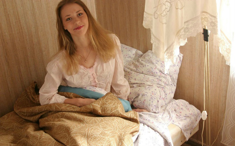 Продавщица осталась нагой перед сном 1 фотография Продавщица осталась нагой перед сном 1 фотография