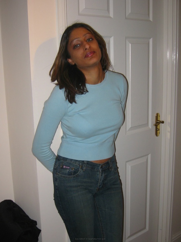 Сексуальная латинка разделась догола 12 фотография Сексуальная латинка разделась догола 12 фотография