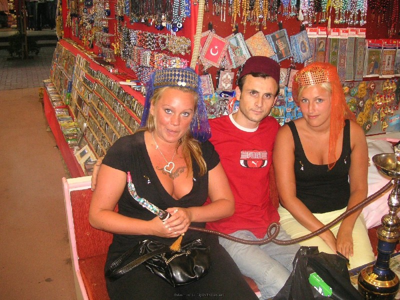 Сексуальная пышечка любит загорать топлес 20 фотография Сексуальная пышечка любит загорать топлес 20 фотография