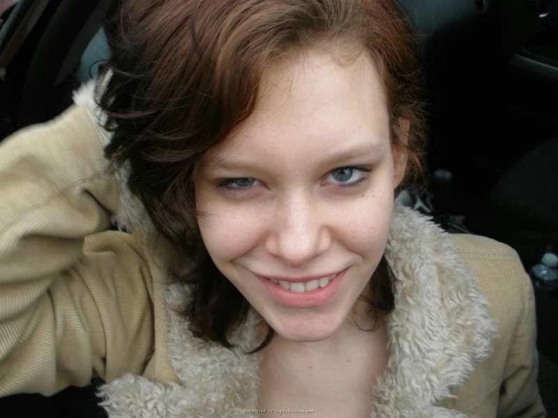 Безотказная шалашовка делает минет в машине 13 фотография Безотказная шалашовка делает минет в машине 13 фотография