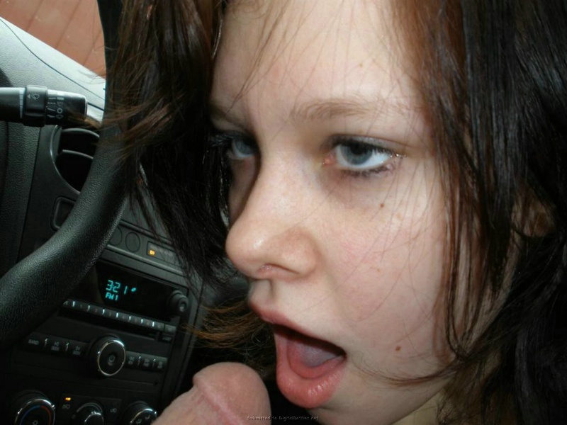 Безотказная шалашовка делает минет в машине 10 фотография Безотказная шалашовка делает минет в машине 10 фотография